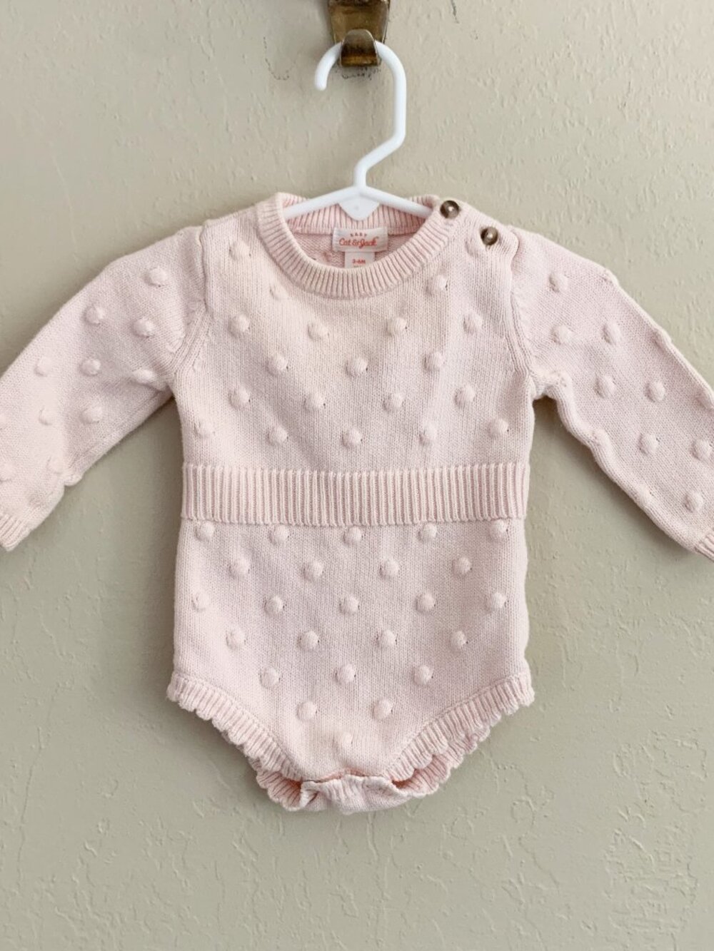 Cat & Jack Knit Dot Romper • 3-6 Months